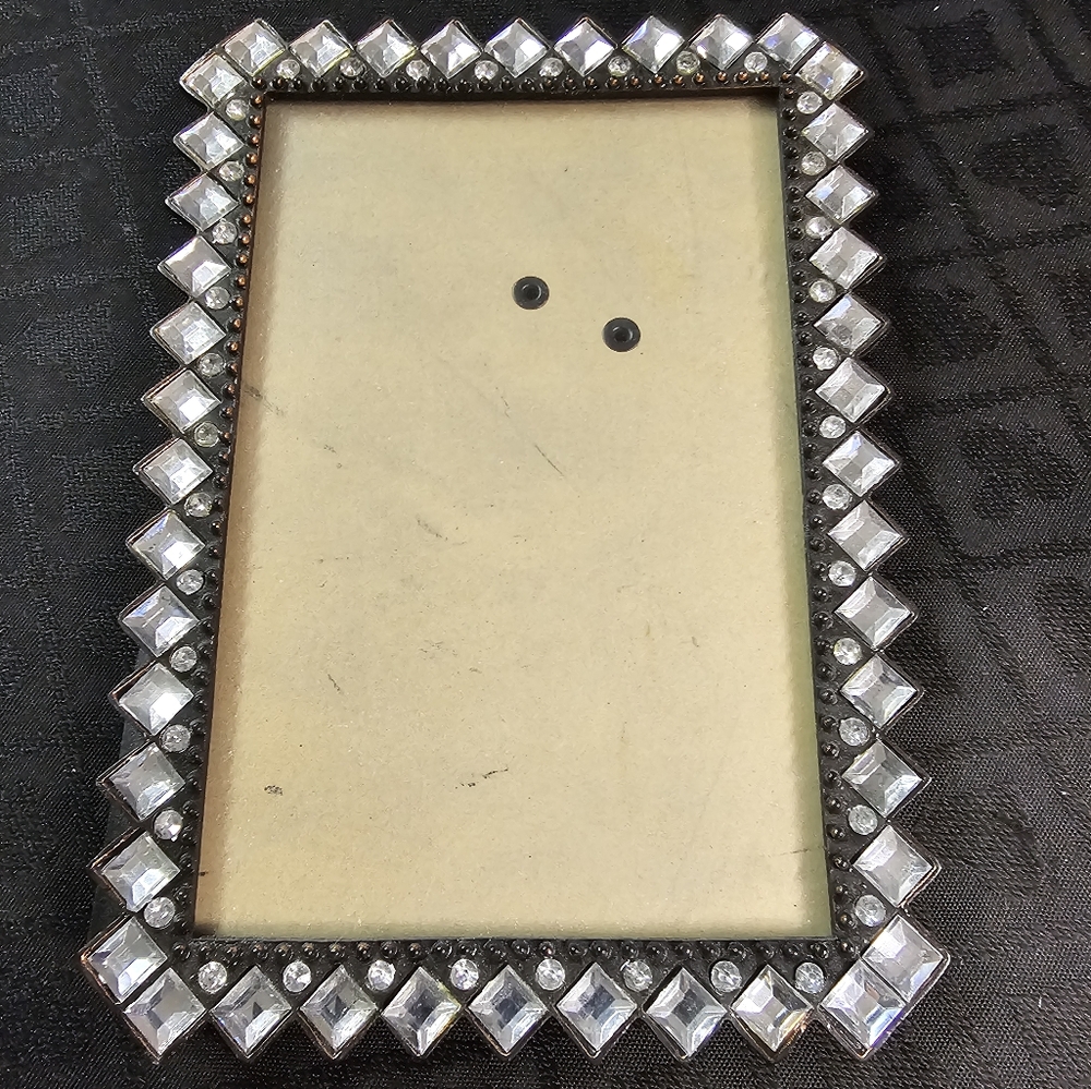 Crystal Discoveries Frame